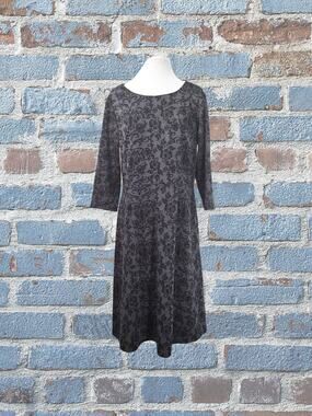 Croft & Barrow Stretch Size Large Business Career Dress Black and Gray